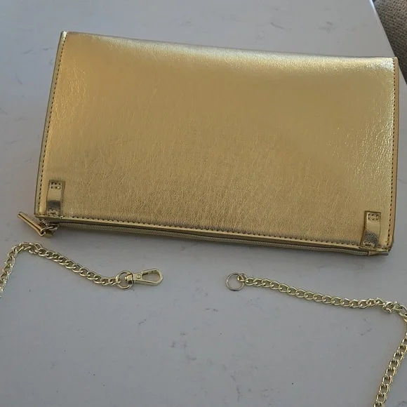 New never used Dolce and Gabbana gold clutch Purse D&G Beauty Vip Clutch Bag - Picture 11 of 12